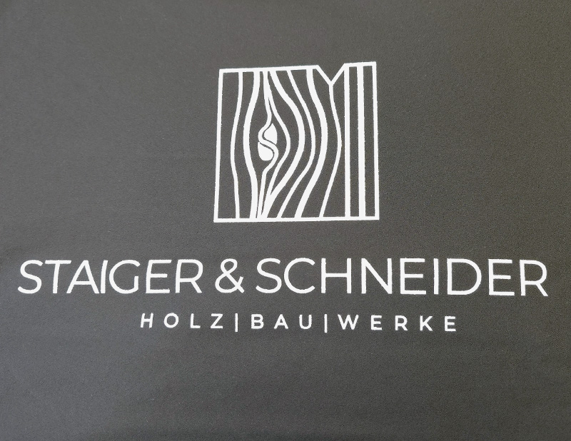 Firmenlogo aufgedruckt
